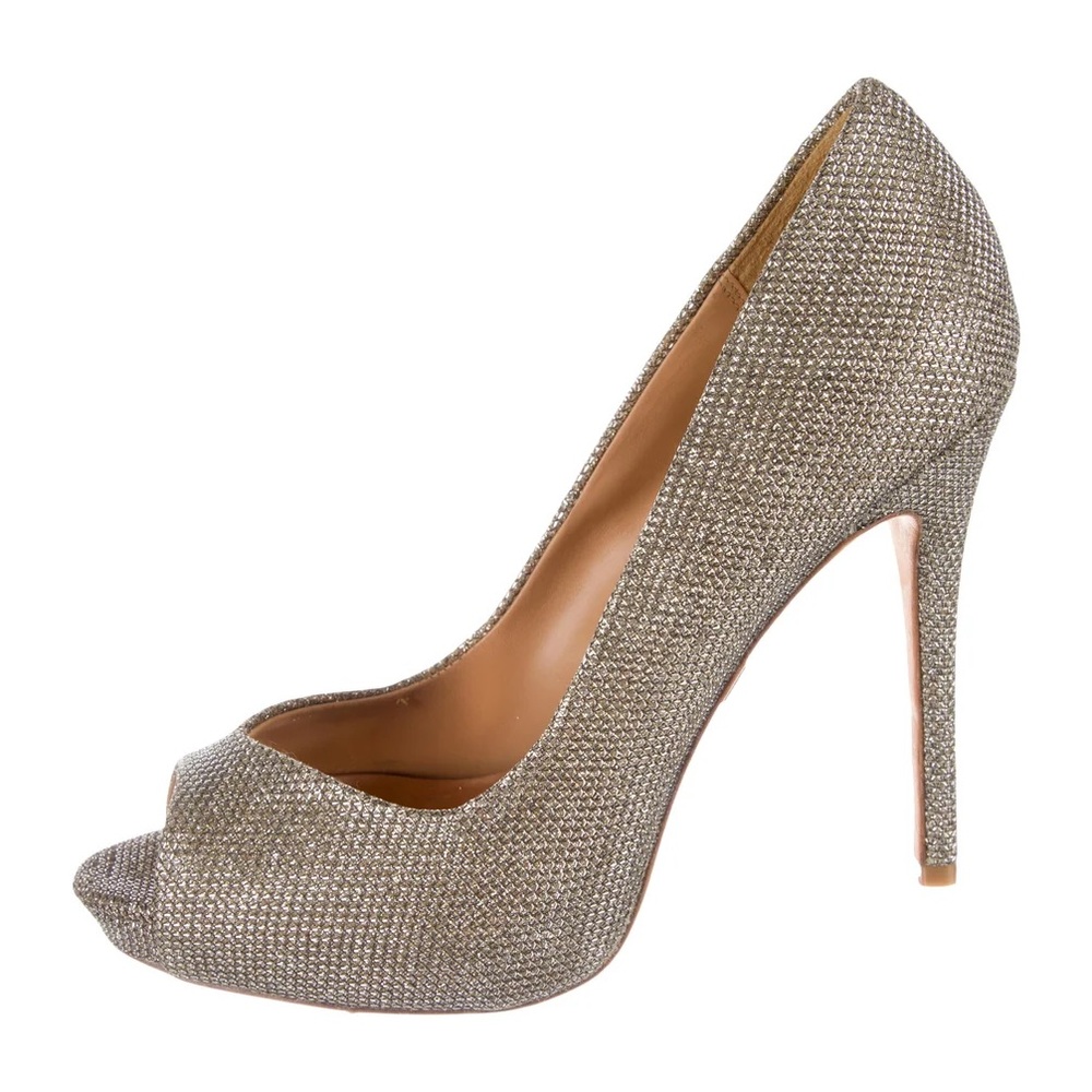COPY - Badgley Mischka Pumps size 6